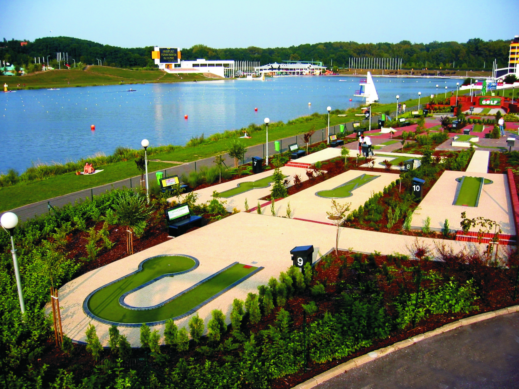 Minigolf - Malta Ski - Więcej