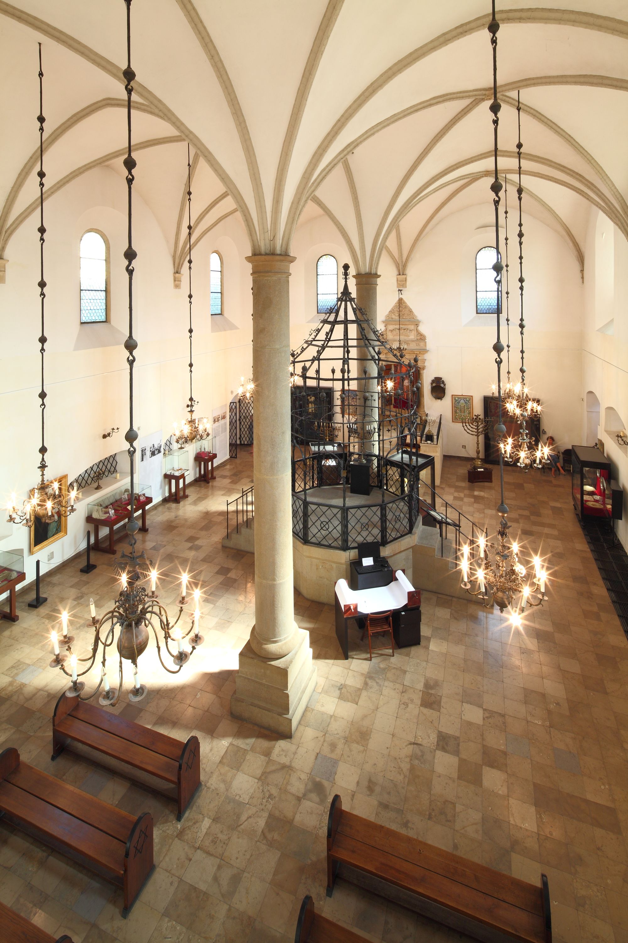 Old Synagogue - Read more